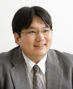 戸村　智憲