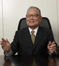 村上　憲郎