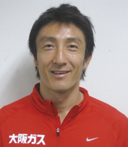 朝原 宣治