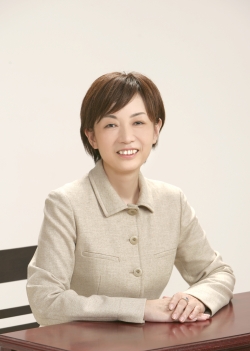 藤原　寛子