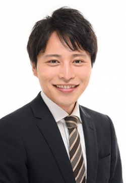 手塚 悠介