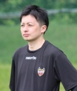 日向 崇文