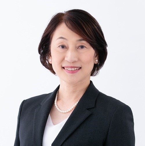 上村 貴世