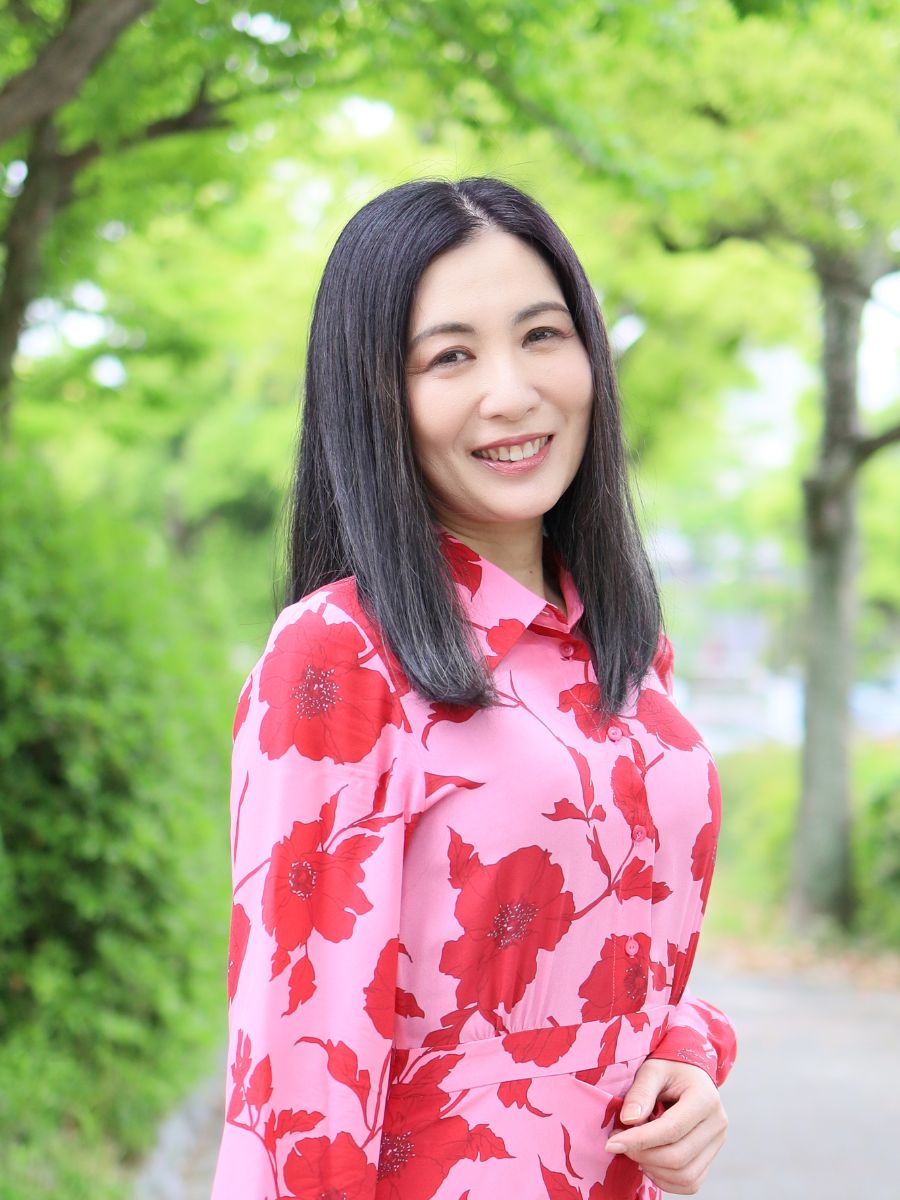 おがた　まゆみ
