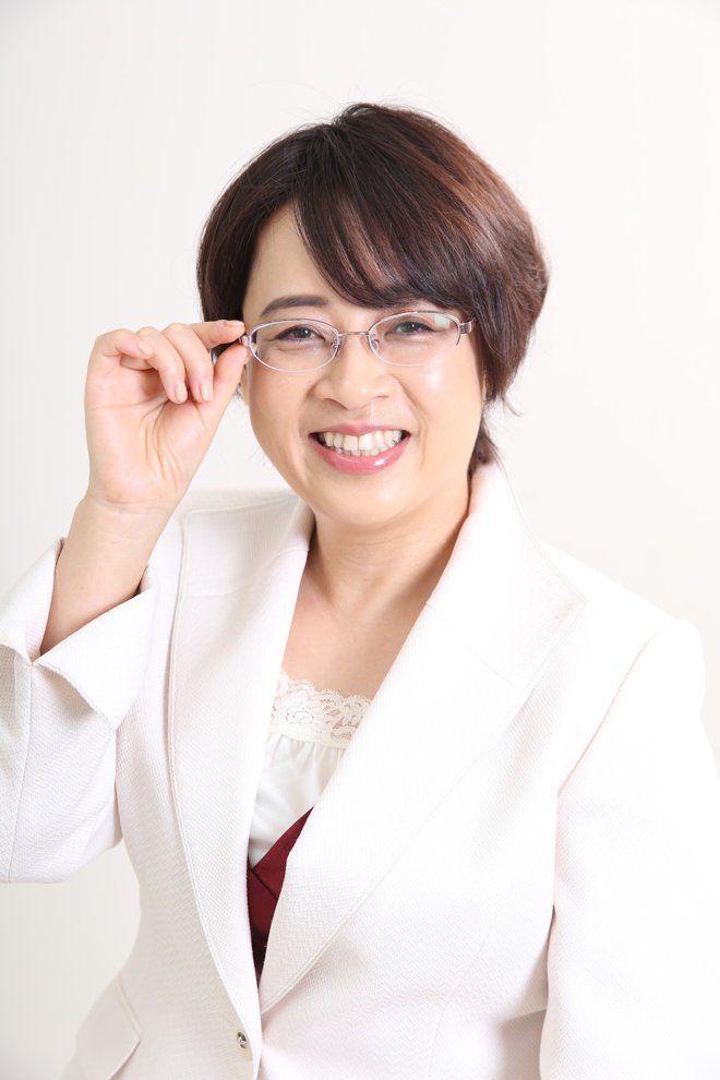南　あきこ