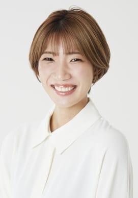 石井　優希