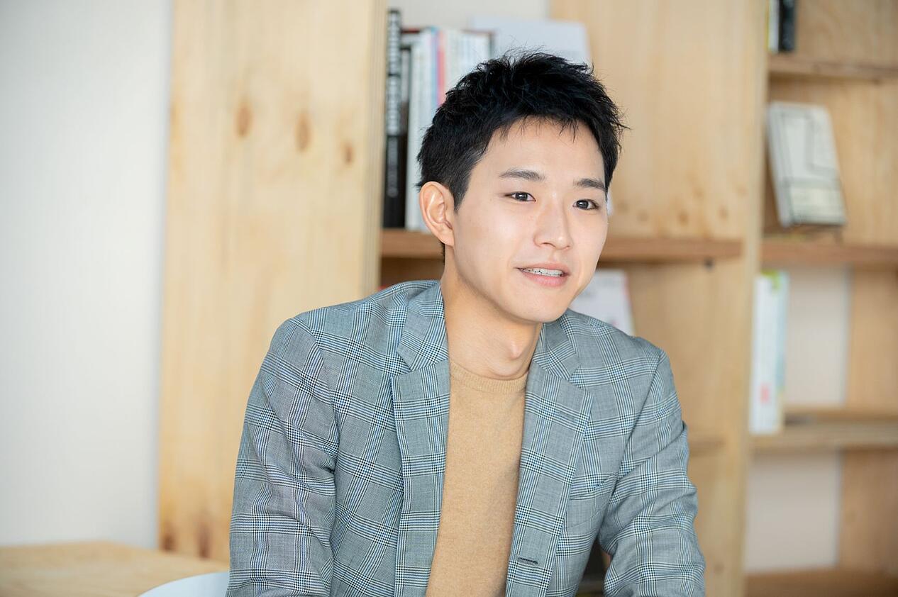 津金澤　健人